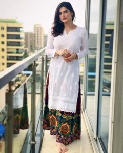 Zareen Khan Instagram - 🕊
#EidMubarak #ZareenKhan