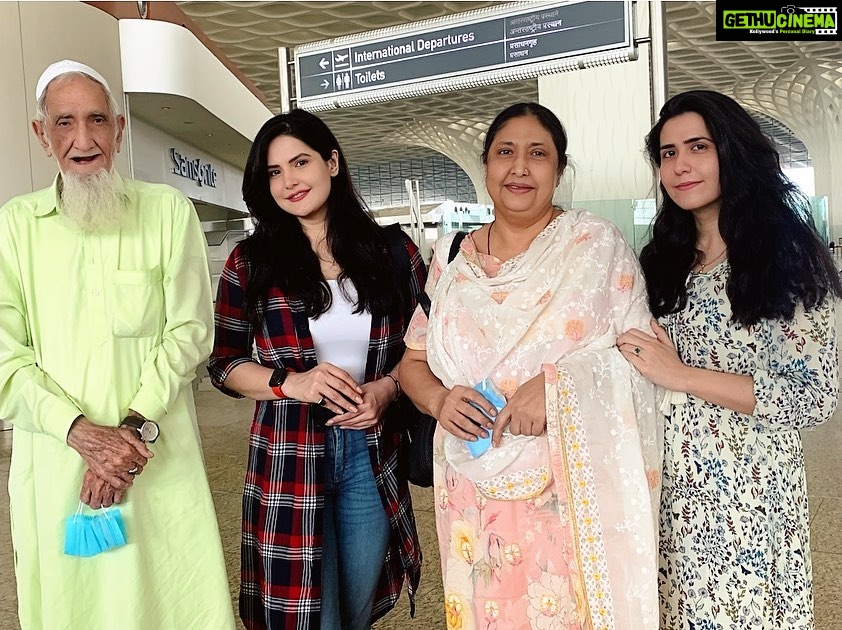 Zareen Khan Instagram - Let the celebrations begin 🎉🧿 Here we come @woodsatsasan ! #BirthdayCelebrations #SanaKaBirthday #FamilyVacation #TravelDiaries #TravelWithZareen #FirstFlightAfterLockdown #HappyHippie #ZareenKhan Terminal 2 Chatrapati Shivaji Terminal Mumbai