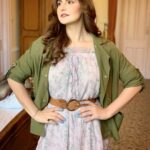 Zareen Khan Instagram - Can we just skip to the part of my life where I travel the world ? ❤️ #ThrowBack #MajorMissing #ThoseWereTheDays #TravelAddict #HappyHippie #ZareenKhan