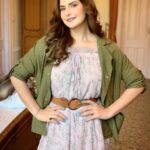 Zareen Khan Instagram - Can we just skip to the part of my life where I travel the world ? ❤️ #ThrowBack #MajorMissing #ThoseWereTheDays #TravelAddict #HappyHippie #ZareenKhan