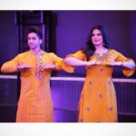 Zareen Khan Instagram – Thank you @kumar1sharma for being so patient and such an amazing teacher 💛✨
#Repost @kumar1sharma
・・・
It was an amazing experience to shoot a video with you ji @zareenkhan 🤩🤗.
You are so amazing and I was surprised that you learnt this Shudh Kathak Tihaai in 2 sessions. Many More videos to come. 🤩
Outfits @khushu712
Hair @irfanshaikh_hair 
Pictures & Video @hashntag.media 
Thankyou #HashtagMedia 🤗

#kathak #newvideo #teentaal #tihaai #kumarsharma #zareenkhan #bollywood #kathakdance #kathakrockers