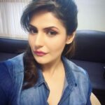 Zareen Khan Instagram – 🎭
#ZareenKhan