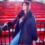 Zareen Khan Instagram – 🌈🌈🌈
#HappySunday #HappyHippie #ZareenKhan