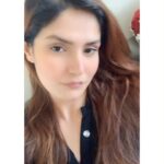 Zareen Khan Instagram - This is me after hearing the news of lockdown extension ... who else relates ? #StayHome #StaySafe #Quarantine #Mood #ZareenKhan @indiatiktok