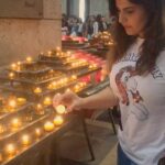 Zareen Khan Instagram - FAITH 🙏🏻 #Throwback #TbT #Reminiscence #Montmartre #Paris #TravelWithZareen #HappyHippie #WanderLust #ZareenKhan