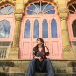 Zareen Khan Instagram - ‘TRAVELLING - It leaves you speechless, Then turns you into a Storyteller !’ - IBN BATTUTA. #VijayVilasPalace #Bhuj #IncredibleIndia #TravelWithZareen #HappyHippie #TravelDiaries #WanderLust #JeepBollywoodTrails #KeepWandering #ZareenKhan Outfit by @uddstories @souniagohildesigns Accessories by @bellofox Styled by @hitendrakapopara Assisted by @sameerkatariya92 @styledby_snehi Makeup & 📸 - @rishabskhanna Hair by @bosebabita
