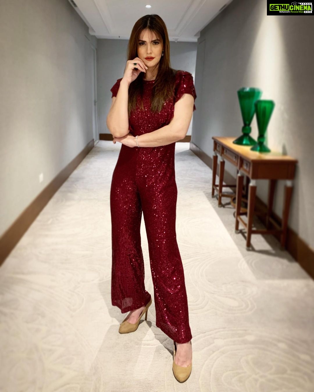 Zareen Khan Instagram - 🍒 Jumpsuit - @meraki_couture1 Jewellery - @adiaraqueenjewelry HMU - #SanaKhan Styled by @hitendrakapopara Assisted by @sameerkatariya92 #EventReady #AllThatGlitters #ZareenKhan