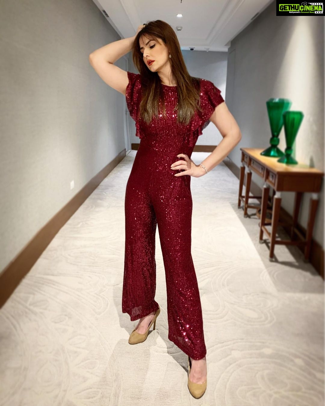 Zareen Khan Instagram - 🍒 Jumpsuit - @meraki_couture1 Jewellery - @adiaraqueenjewelry HMU - #SanaKhan Styled by @hitendrakapopara Assisted by @sameerkatariya92 #EventReady #AllThatGlitters #ZareenKhan