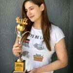 Zareen Khan Instagram – This happened last night … 22nd January 2020.
Best Actress Award for Hum Bhi Akele, Tum Bhi Akele at the Rajasthan International Film Festival. 
My very first award in the Hindi film industry after 10years exactly on the very same day as I became a part of this industry and awarded from the very city where my first film VEER was shot, JAIPUR RAJASTHAN. 
Congratulations to the entire team of Hum Bhi Akele, Tum Bhi Akele … it’s all your hardwork. 
Thank you @harishvyas22 Sir for believing in me. Thank you @faroukhmistry Sir for creating magic in every frame. Thank you @mr_rakeshrawat for coming on board as a great help. Lastly thank you @theanshumanjha for making me a part of this film, somewhere I feel I left you with no choice 🤪
Thank you to the jury of @riffjaipur and all those who showered their love upon me and made this award possible … I dedicate this award to you all ❤️
A very special thank you to my dear friend @sunil_s_bohra sir whom I really look up to and is the man who urged me to meet the makers of hum Bhi Akele , Tum bhi akele. 
Thank you Rajasthan International Film Festival 2020 for receiving me so well.
#BestActress #HumBhiAkeleTumBhiAkele #22ndJan2020 #RajasthanInternationalFilmFestival2020 #RIFF2020 #Grateful #Blessed #ZareenKhan