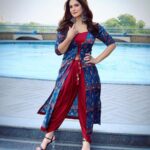 Zareen Khan Instagram - 🍇 Outfit - @surbi_mahna Jewellery - @shilpigoyaljewellery Make up - @bijoyjeet.saikia Hair - @ashwini_hairstylist Styled by @bikanta #ZareenKhan