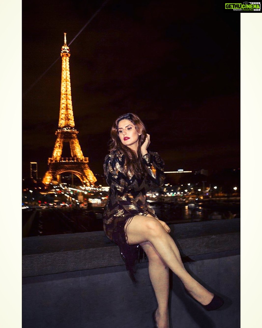 Zareen Khan Instagram - Keeping it chic and elegant 💁🏻♀️ Stealing the limelight off the Eiffel Tower with my stunning Sequin Dress from #KoovsPartyEdit. ✨✨✨ Head over to @KoovsFashion and check out their dazzling collection!#KoovsFashion #Koovs
