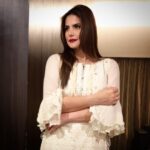 Zareen Khan Instagram - 🦢 Outfit by @ishnyafashion HMU by #SanaKhan (my lil sister) Managed by @ronitasharmarekhi #ZareenKhan