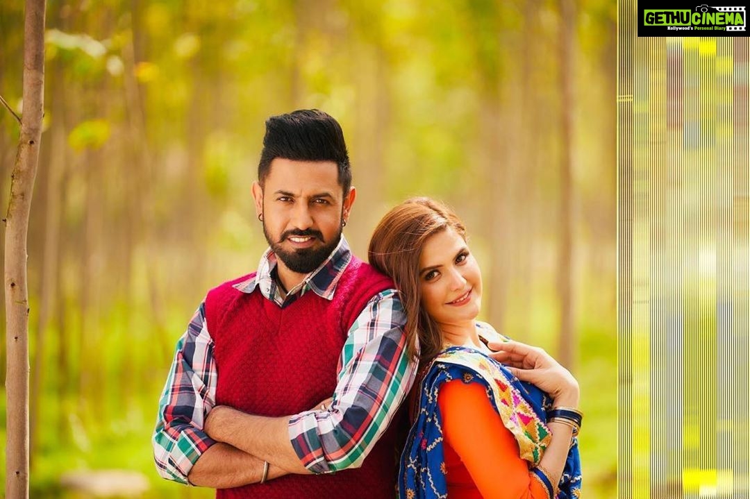 Zareen Khan Instagram - #Repost @gippygrewal ・・・ Pawe Phulkari uttae Bail Bootian... #DAAKA trailer on 5th October 👍 @tseries.official @tseriesfilms @humblemotionpictures @gippygrewal @bal_deo @harjeetsphotography @officialranaranbir @nareshkathooria @bhushankumar #ZareenKhan
