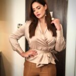 Zareen Khan Instagram - 🥠 Top - @storerunway Pants - @zara Earrings - @hm Ring - @aldo_shoes HMU - #SanaKhan Styled by @bikanta Managed by @ronitasharmarekhi #ZareenKhan