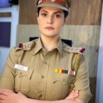 Zareen Khan Instagram - Aaya Police !!! #SuperCop #Police #SouthDiaries #ZareenKhan 🧿