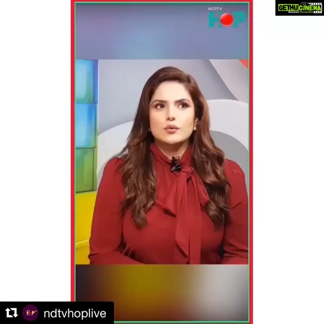 Zareen Khan Instagram - Had a fun Chat with @rohitkhilnani π Full Interview Link in BIO #Repost @ndtvhoplive γ»γ»γ» @zareenkhan on her journey after her debut opposite #salmankhan in 'Veer' WATCH the full interview on #Convo only on #ndtvhoplive #ZareenKhan #Bollywood #movies #celebrities #actors #entertainment
