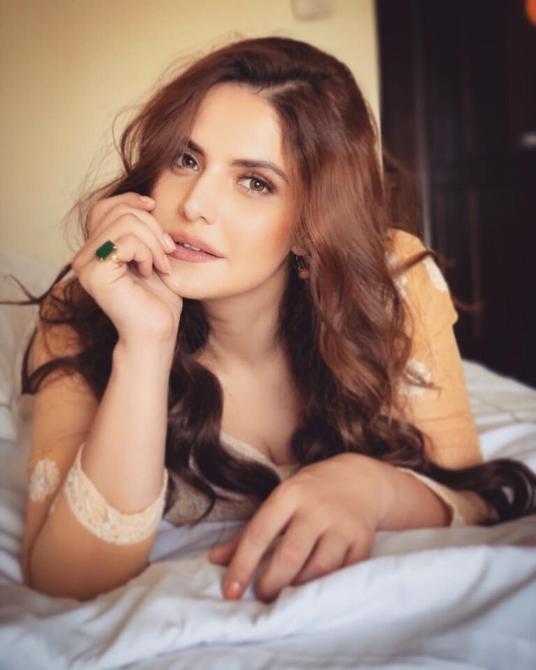Zareen Khan Instagram - Don’t grieve... Anything you lose comes around in another form. #WednesdayWisdom #ZareenKhan