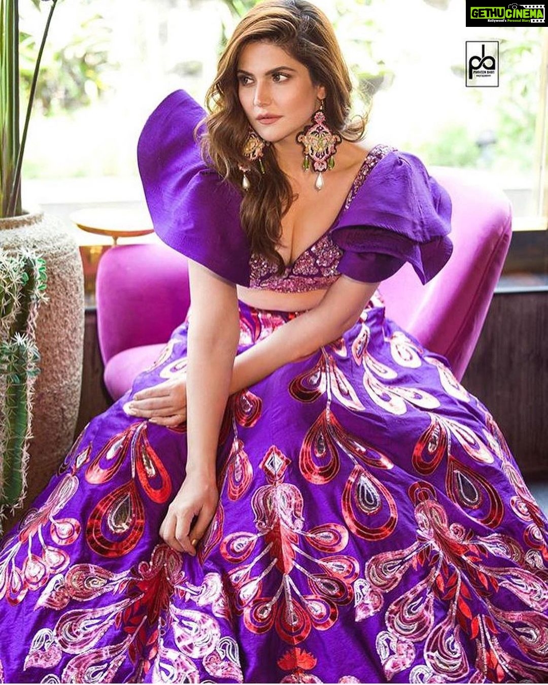 Zareen Khan Instagram - 🦄 Outfit - @sikandarnawazcouture Make up - @bijoyjeet.saikia Hair - @azadkhanhair Styling - @bikanta Pic Courtesy - @praveenbhat Managed by @ronitasharmarekhi #ZareenKhan @gngmagazine