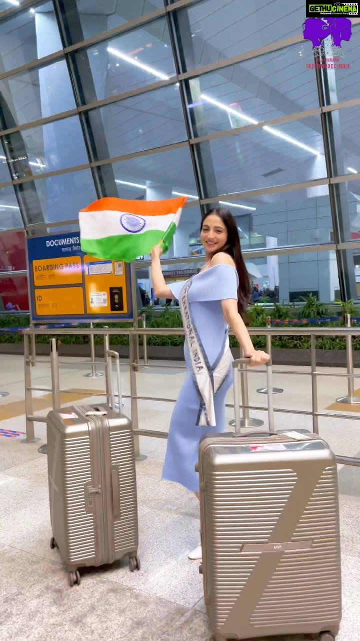Zoya Afroz Instagram - Our Queen @zoyaafroz finally embarks on this much awaited journey for India’s first @missinternationalofficial Crown. It’s time for INDIA 🇮🇳👑✨ @zoyaafroz @missinternationalofficial National Director: @iamnikhilanand @iam_nishantanand Creative Director: @krish.gangwar Edit by: @mohitsenaniphotography Camp: @manoharabeautycamp #glamandsupermodelindia #Glamanand #gsi #missindia #MissInternational #missindiainternational #gsi2021 #glamandsupermodelindia2021 #zoyaafroz Delhi International Airport Terminal 3