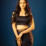 Zoya Afroz Instagram - Little by little, day by day, what is meant for you will find it’s way✨ Photographer: @appurvashah Makeup : @ssk_makeupofficial Hair : @manishadhende Outfit : @studybyjanak @vandymehra #CheerAllWomen #60thMissInternational #BeautiesForSDGs