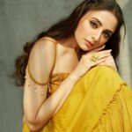 Zoya Afroz Instagram - The rich heritage of India, one of the world's oldest civilizations, is an all-embracing confluence of religions, traditions and customs. I am truly honoured to represent INDIA at @missinternationalofficial #CheerAllWomen #60thMissInternational #BeautiesForSDGs #missparis Photographer: @rahuljhangiani Makeup : @khusrofarzana Hair : @varshathapa_makeup_hair Outfit : @studybyjanak @vandymehra Jwellery by : @agsjewellery Styled by : @lakhanisana