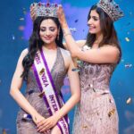 Zoya Afroz Instagram - Today, in fact this very moment, I complete my 1 year of reign as Miss India International 2021 My heart is only filled with gratitude for everybody who has been a part of this beautiful journey Thank you @simrithibathija for crowning me with so much love and warmth! You saw me having tears of joy and hugged me for what almost felt like an eternity. I’ll always remember this hug❤️ and this beautiful moment that we shared! Thank you @glamanandsupermodelindia and @iamnikhilanand for this once in a lifetime opportunity which you made happen twice and got me to believe in the power of second chances! Thank you @missinternationalofficial for giving a huge platform to us ladies from all across the globe to come together under one roof and celebrate sisterhood and to be a cultural ambassador. Thank you to my designers @studybyjanak @vandymehra who not just gave me a fabulous winning gown but have been truly & absolutely supportive in my pageant journey Thankyou to my makeup and hair team @_letsmakeupbyashita @aamirkhan_hairstylist for giving their best to make me look like a true beauty Queen! Thankyou @dramitbhasinofficial & @draarti1 for making me glow inside out Thank you to all my pageant fans You don’t know what you have done by rooting for me with so much enthusiasm You guys truly manifested this! Now see you in Tokyo, Japan this December where I will proudly represent my nation. Much love Zoya Afroz