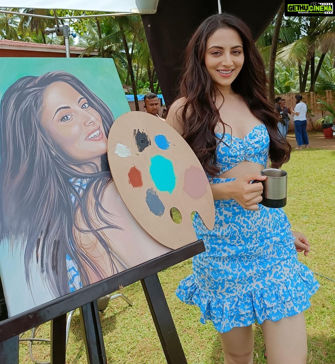Zoya Afroz Instagram - If you could say it in words there would be no reason to paint 🌈💫 #shootday❤️