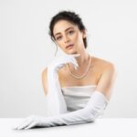 Zoya Afroz Instagram - Be fearlessly authentic ✨ Credits : @priteshgawande @7irisstudio @lets_vibewithgarimasharma @garimashsharma @poshakhshaili @ssk_makeupofficial @manishadhende