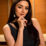 Zoya Afroz Instagram - Embrace all that is you✨