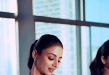 Zoya Afroz Instagram - Wearing : @priakataariapuri ✨ Makeup : @khusrofarzana Hair : @varshathapa_makeup_hair Styled by : @lakhani Video and edit : @studiodenz