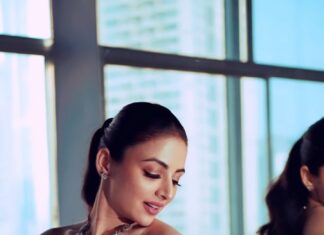 Zoya Afroz Instagram - Wearing : @priakataariapuri ✨ Makeup : @khusrofarzana Hair : @varshathapa_makeup_hair Styled by : @lakhani Video and edit : @studiodenz