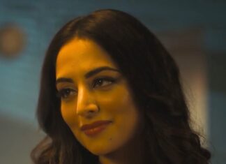 Zoya Afroz Instagram - Blessed to have received a character so well written! Playing Urvashi (aka Meera, Tina, Aaliya) was genuinely very close to my heart. But your love has made it even more special!!! #MatsyaKaand ❤️ Meera, Urvashi, Aaliya, Tina, Which avataar was your favourite? MUA : @makeupbyroshan Stylist : @styledbyswatipatel