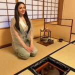 Zoya Afroz Instagram - At The Japanese tea ceremony - (茶道, sadō or chadō, lit. "the way of tea" or 茶の湯, chanoyu) is a Japanese tradition steeped in history. The green tea was prepared in a ceremonial way in a traditional tearoom with tatami floor. Beyond just serving and receiving tea, one of the main purposes of the tea ceremony is for the guests to enjoy the hospitality of the host in an atmosphere distinct from the fast pace of everyday life. I am so happy to be learning so much about the Japanese culture! @missinternationalofficial #japan #japaneseculture #tradition #teaceremony🍵 #CheerAllWomen #60thMissInternational #BeautiesForSDGs Tokyo, Japan