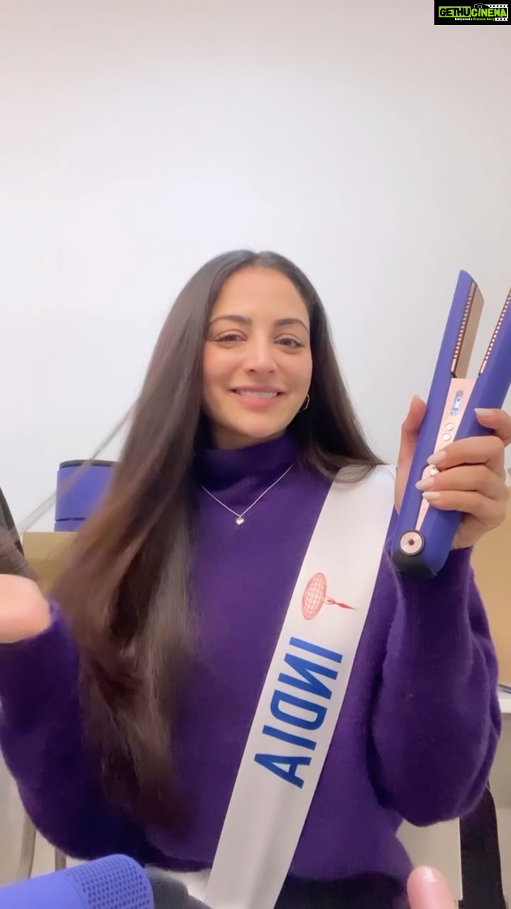 Zoya Afroz Instagram - Thank you @missinternationalofficial for pampering us this morning at @gamo.jp event. I got a hair treatment done and then used the bykarte products for styling with the #Dyson hair styling tools. Did you know - Hayu is a Japanese company about 100yrs old and is a Leading provider of hair colour and hair products in 70 countries! #gamo.co.jp #hayu #bykarte