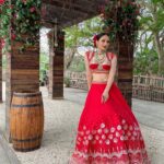 Zoya Afroz Instagram - La Vie En Rose💋