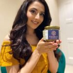 Zoya Afroz Instagram - Life is all about growing and glowing✨ @soveda_your_organic_path . . . The Suvarna Ubtan - For face n body. This body cleanser is packed with essential herbs and minerals so as to promote healthy and fresh skin. A combination of finely powdered Ayurvedic herbs, cereals, pulses, fruits, flowers and nuts with no harmful laurel sulphates, this formula softens and smoothens the skin while effectively cleansing and exfoliating. Amongst its many powerful ingredients are, Green Gram, Almonds, Neem, Turmeric,Mulethi,Rose,Red Massor ,Urad dal,Almonds,Coconut,Multani mitti,rice and many more🌿
