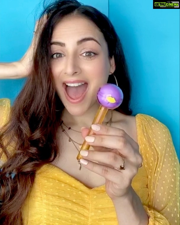 Zoya Afroz Instagram - These lip balm + gloss duo! Just love emβ @glossypops ππ Sugar cookieππ ππΈπThink pink grapefruit ππI like you cherry muchππ #glossypops #glossylips #watermelonsugarhigh #makeup #makeuptutorial #liplove #lipglossaddict