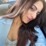 Zoya Afroz Instagram - Can’t choose won’t choose 🌈✨⛈