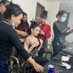 Zoya Afroz Instagram - Backstage madness ⚡️⚡️⚡️ Showstopper for my fav @priakataariapuri for #banglorefashionweek