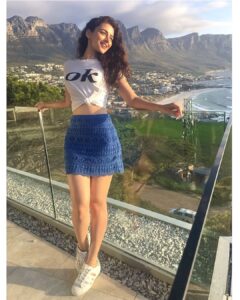 Zoya Afroz Instagram - #whenworktakesyouplaces 💙#travelgram #capetown #southafrica
