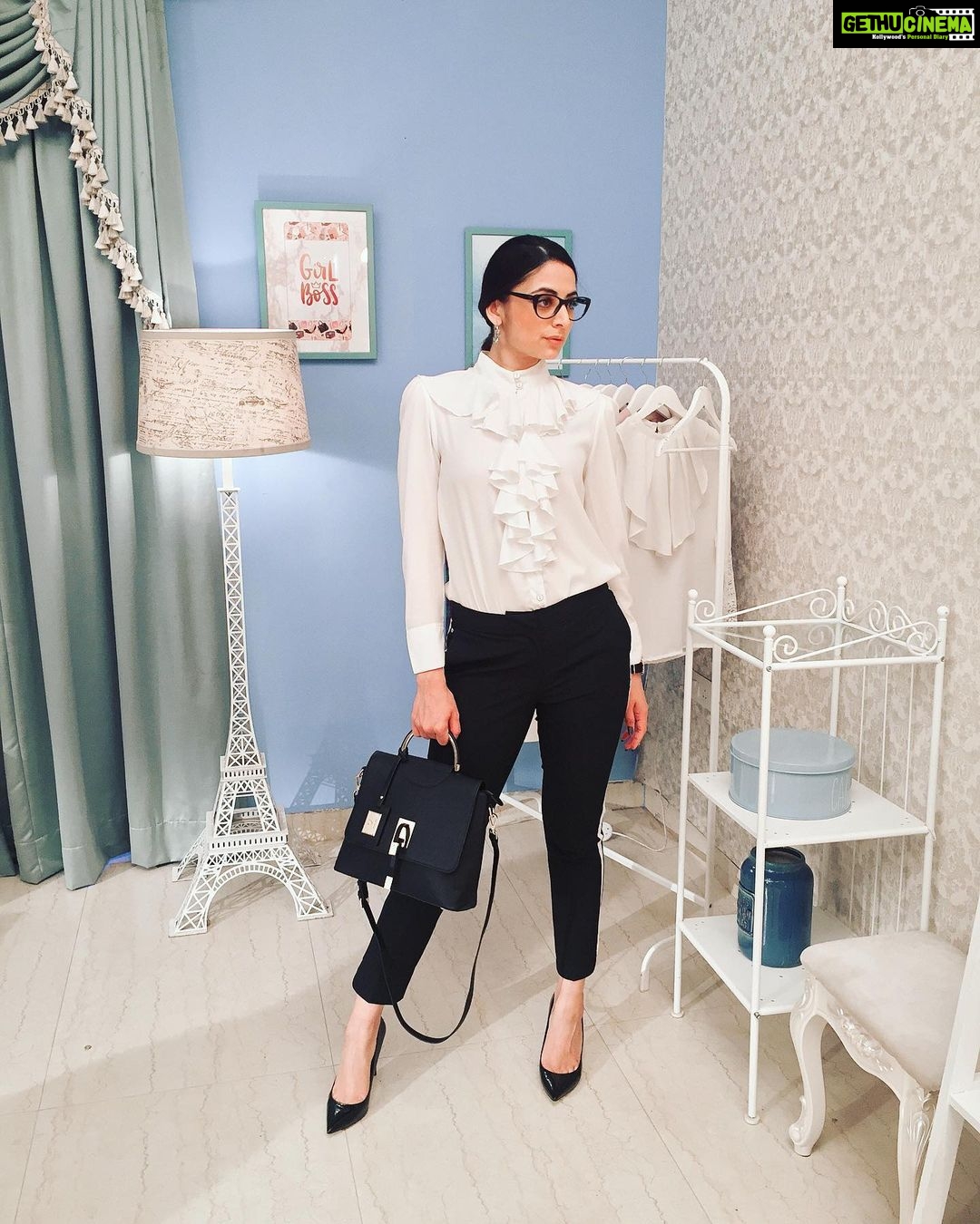 Zoya Afroz Instagram - Not GIRL BOSS. Just BOSS. @flipkart #flipkartfashion