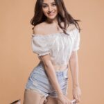 Zoya Afroz Instagram - Sunday vibes 😁 . . . . #sunday #sundayvibes #instalife #fashion #cuteandchic #casualoutfit #fashioninspiration #fashionbloggerindia Mumbai, Maharashtra