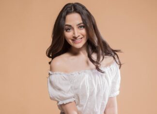 Zoya Afroz Instagram - Sunday vibes 😁 . . . . #sunday #sundayvibes #instalife #fashion #cuteandchic #casualoutfit #fashioninspiration #fashionbloggerindia Mumbai, Maharashtra