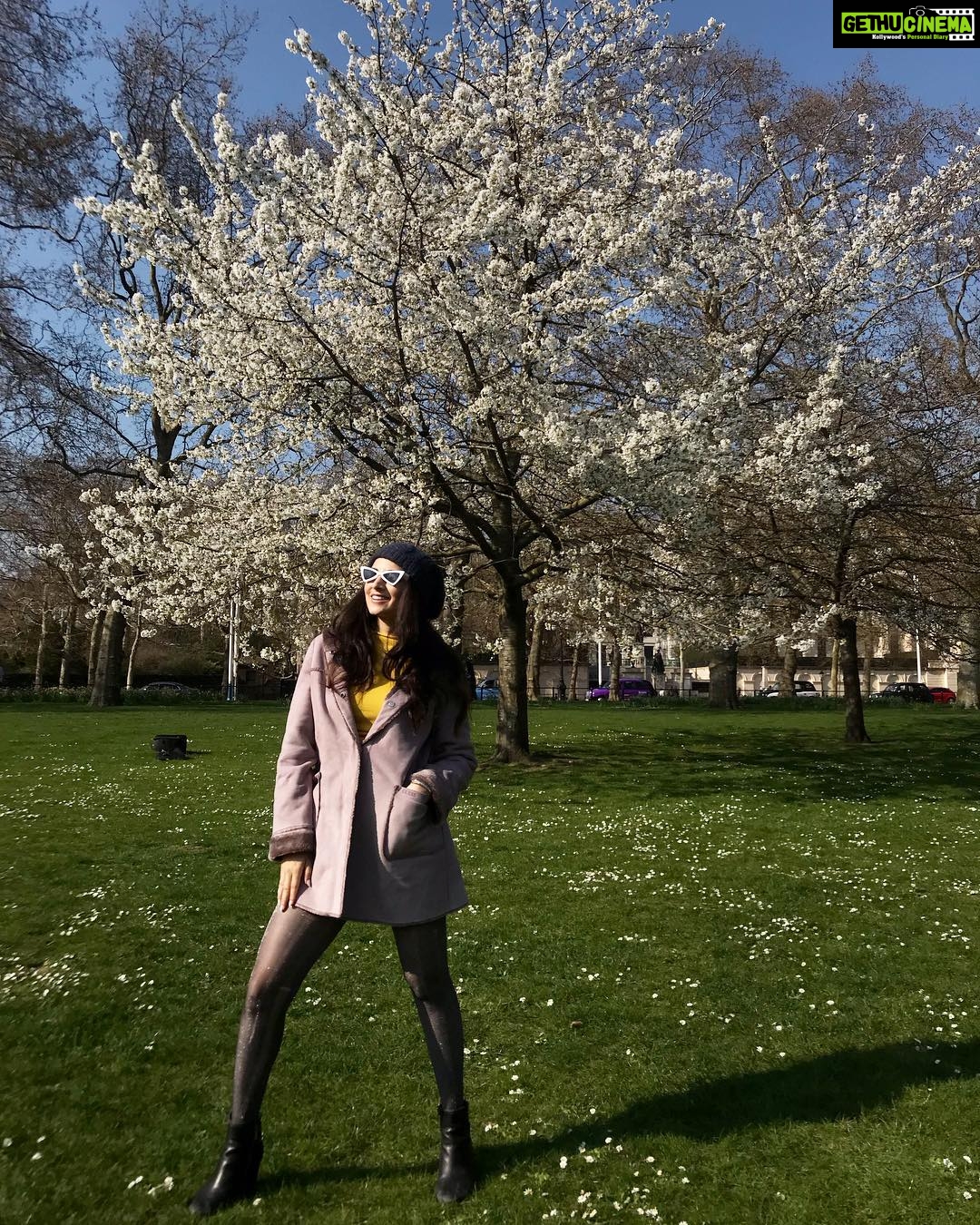 Zoya Afroz Instagram - London, United Kingdom