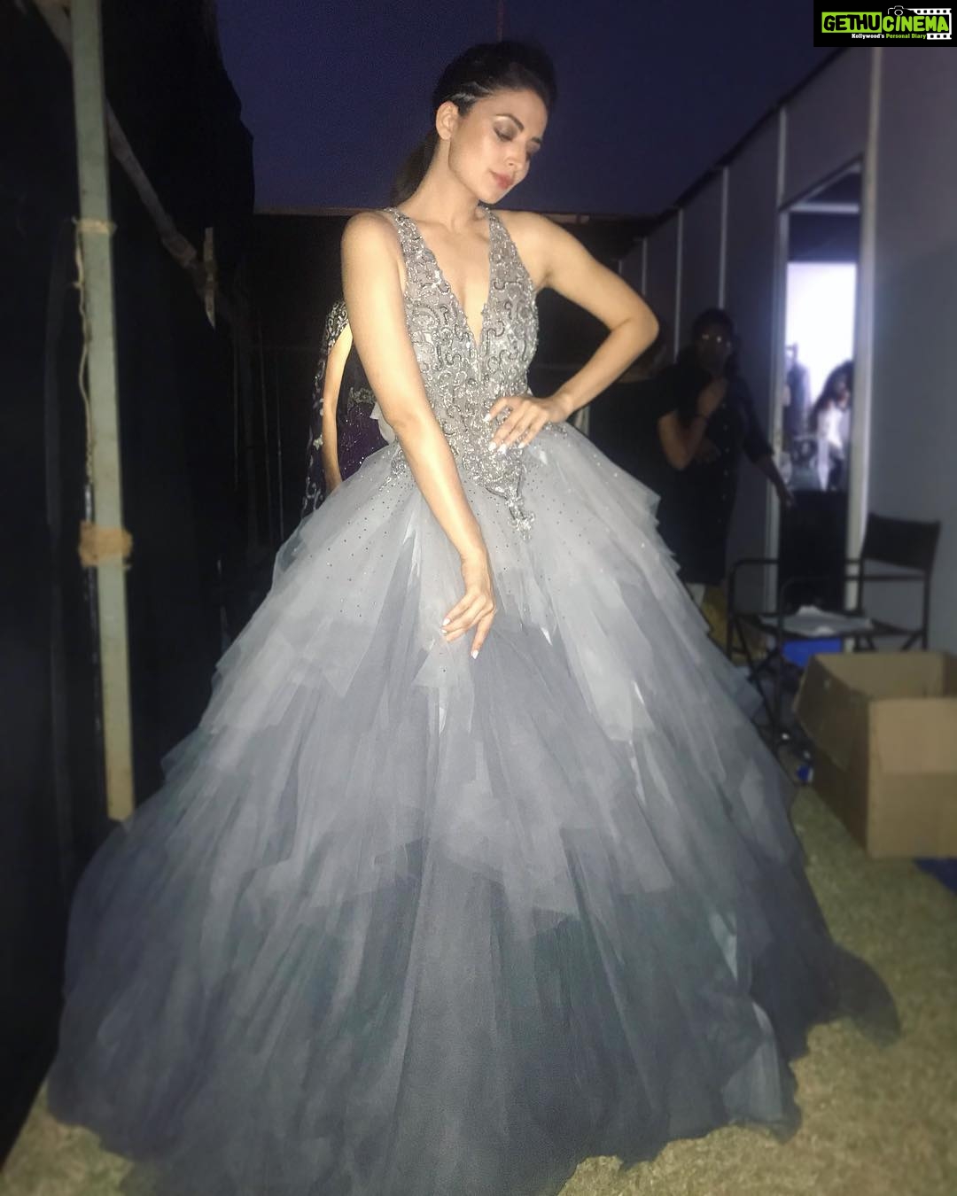 Zoya Afroz Instagram - Showstopper for @niveditasaboocouture ❤️