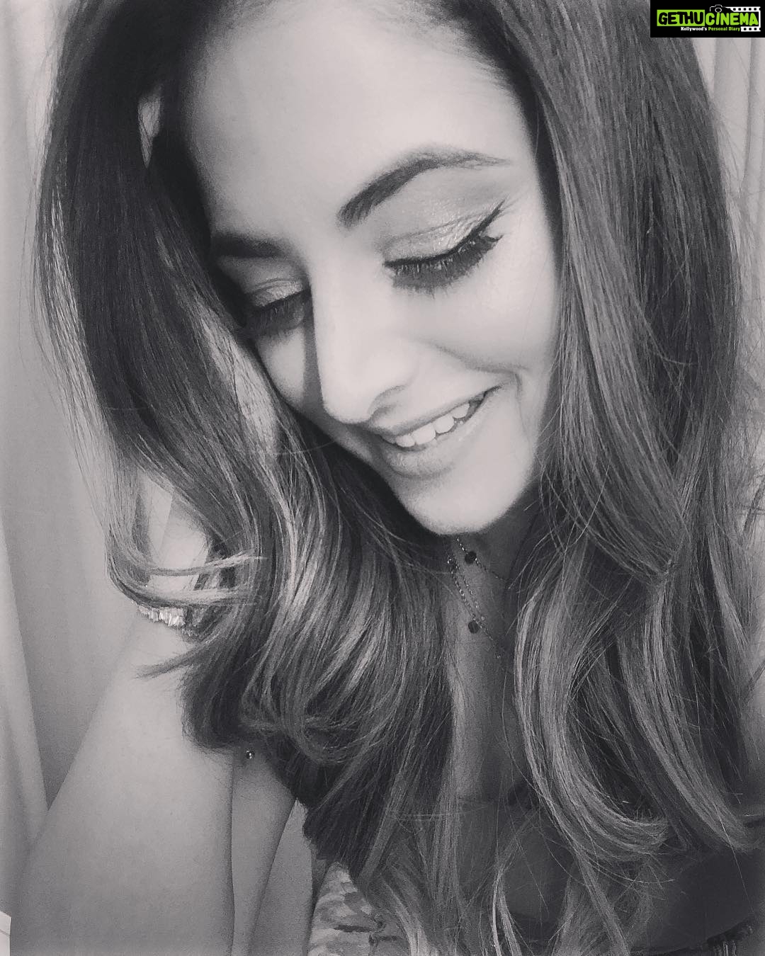 Zoya Afroz Instagram - It’s less what the eye sees and more what the soul feels✨