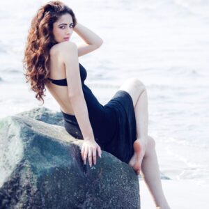 Zoya Afroz Instagram - Beach vibes ✨