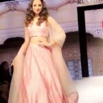 Zoya Afroz Instagram - Loved being your Showstopper @ruchikahurria 🎀💜 #FashionShow #showstopper #delhi #zoyaafroz #indianfashion #lehenga #pink #fringes #coture #launggawacha . And thank you Neha Sarna @gennexindia for having me ! . MUA - @jaanvi_kaur_makeovers Hair - @mohdnadeem_hairstyliest Roseate House New Delhi