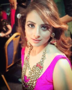 Zoya Afroz Instagram - #throwbackthursday #tbt #backstage #missindia #fashionshow #showstopper #pcjeweller