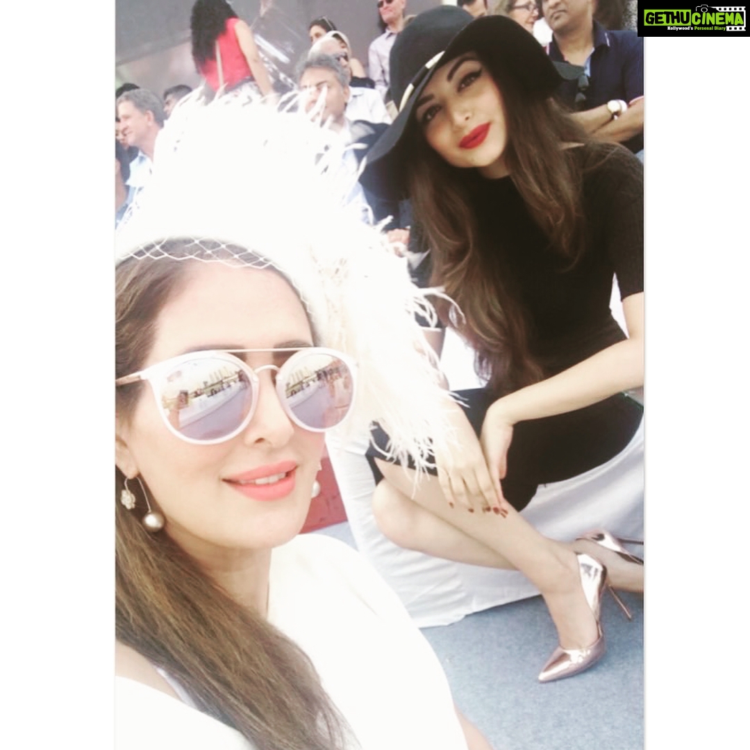 Zoya Afroz Instagram - Argentina Vs India 🇮🇳 #millionaireasiapolocup #polomatch #argentinavsindia #chic #fashion #allblack #lessismore #sleek #style P.s. styled by me! 🤩💁🏻♀️ #sheerawesomeness